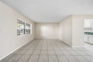 Welcome to this well-maintained 1-bedroom, 1-bathroom - photo 7