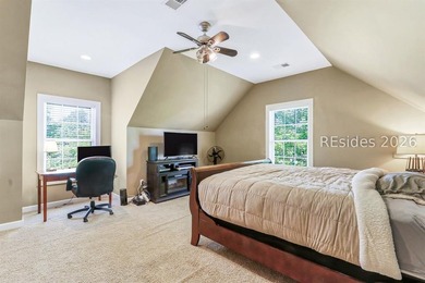 Welcome to 2 Crossings Blvd! Very nice, larger home with great - photo 31