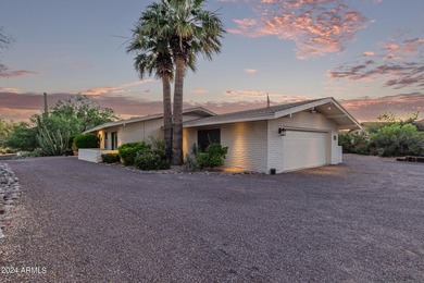 Welcome to a private desert retreat in beautiful Carefree - photo 37