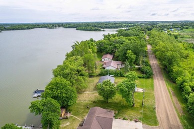 Welcome to easy lake living on beautiful Pelican Lake! Tucked - photo 42
