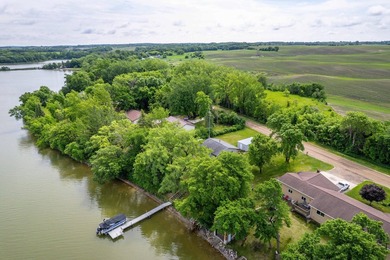 Welcome to easy lake living on beautiful Pelican Lake! Tucked - photo 44