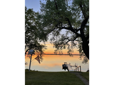 Welcome to easy lake living on beautiful Pelican Lake! Tucked - photo 49