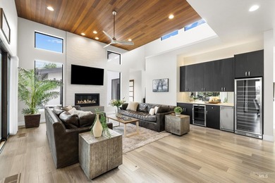 Experience refined living in this custom residence, thoughtfully - photo 9