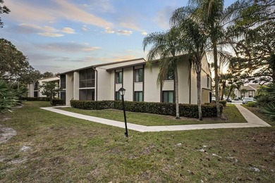 Move-in ready 3-bedroom, 2-bath second-floor condo in the gated - photo 19