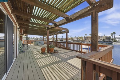 Enjoy stunning water views from this spacious single story - photo 28