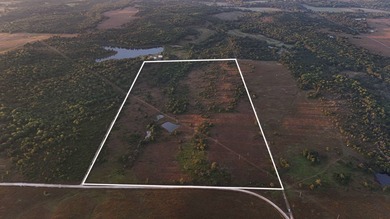 (private lake, pond, creek) Acreage For Sale in Longton Kansas