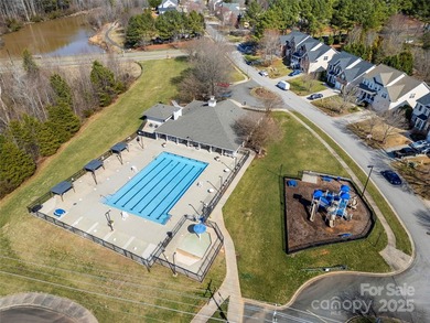 NEW IMPROVED PRICE! Seller is also offering 1 year home warranty - photo 33
