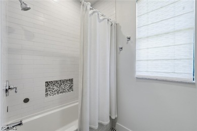Elegant Home in the Prestigious Gated Community of Spanish Wells - photo 35