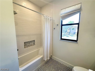 Elegant Home in the Prestigious Gated Community of Spanish Wells - photo 36