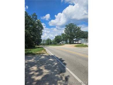 Premium Highway O frontage with city sewer and water available - photo 4