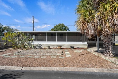 Lake Linda Home For Sale in Lutz Florida