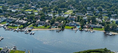Welcome to an exceptional waterfront retreat, ideally situated - photo 40