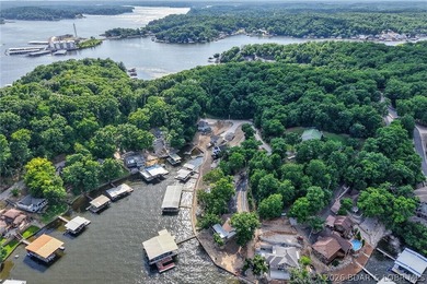 Absolutely charming lake home completely remodeled with great - photo 41