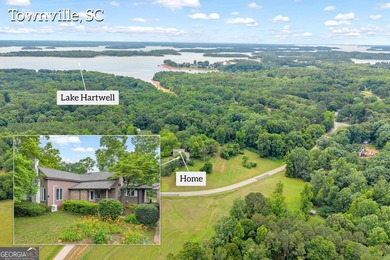 Rare opportunity to own a beautifully renovated historic - photo 1