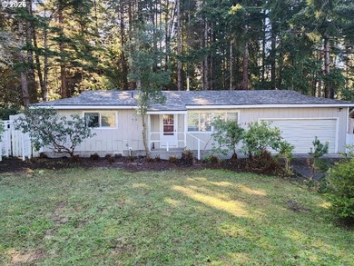 Price Reduction! Welcome to this inviting 2-bedroom, 1.5 bath - photo 1