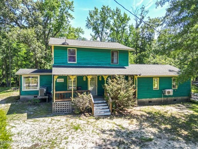 (private lake, pond, coastal) Home For Sale in Burgaw North Carolina