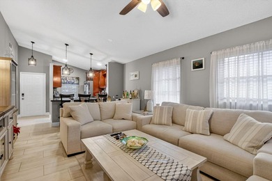 Experience Resort-Style Living! This meticulously 2-bed, 2-bath - photo 12