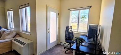 Owner-occupants and investors take note. Bright and comfortable