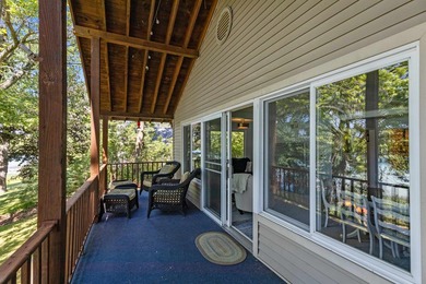 Enjoy lake living on beautiful crystal-clear, spring-fed - photo 14