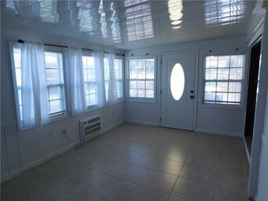 Welcome to Barefoot Bay! This home is conveniently located - photo 17