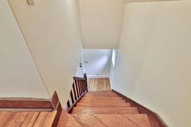 Located beside the White River, with world-class fly fishing and - photo 18