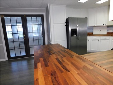 Welcome to Barefoot Bay! This home is conveniently located - photo 22
