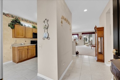 Rare Nicolet model featuring an open and airy floor plan in the - photo 5