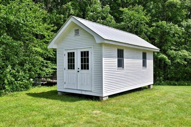 Located beside the White River, with world-class fly fishing and - photo 28
