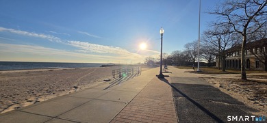 Owner-occupants and investors take note. Bright and comfortable