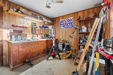 If you've been looking for space to spread out, this 3BR/2BA - photo 35