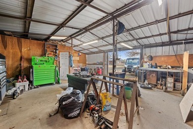 If you've been looking for space to spread out, this 3BR/2BA - photo 37