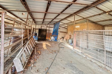If you've been looking for space to spread out, this 3BR/2BA - photo 39