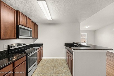 3% Seller Concession using Seller's Preferred Lender!! Second - photo 5