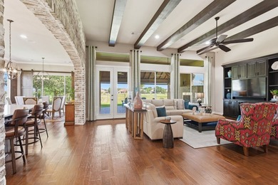 Welcome to this stunning Navarro model ideally situated on Hole - photo 13
