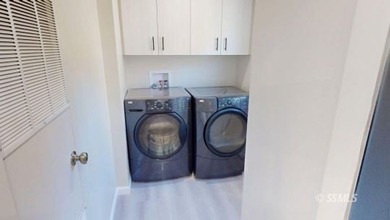 It is not often that you see a property...with the *wow* factor - photo 13