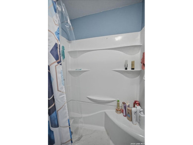 Welcome to this well-maintained 3-bedroom, 1.5-bath home in - photo 22