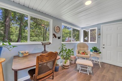 Welcome home to the country! Nestled in a secluded holler in - photo 31