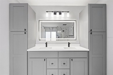 Virtually Staged. Welcome to this beautifully maintained - photo 33