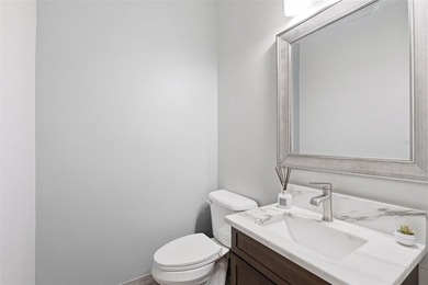 Virtually Staged. Welcome to this beautifully maintained - photo 44