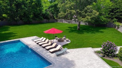 Exquisite Resort-Style Retreat in East Quogue. Recently - photo 8