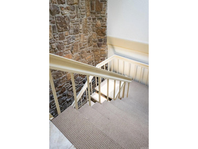 Spectacular 2-bed, 2-bath residence with gorgeous lake and - photo 41