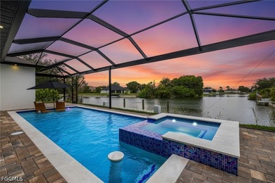 New Modern CUSTOM MUST SEE 4 Bed 3 Bath 3 Car Garage Freshwater - photo 44