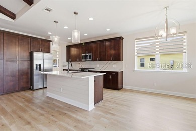 This breathtaking Parrot model on a unique oversized homesite is - photo 11