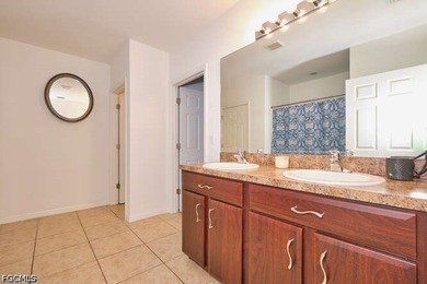 The highly Desirable Sw area of Cape Coral.Welcome to this - photo 14