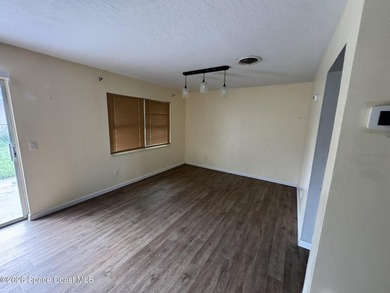 No HOA! Enjoy a light and bright interior with a fully fenced - photo 8