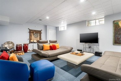 Welcome to 3 Polo Grounds Lane, a beautifully appointed - photo 30