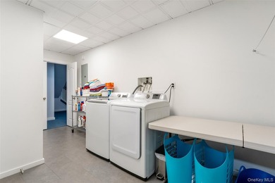 Welcome to 3 Polo Grounds Lane, a beautifully appointed - photo 32