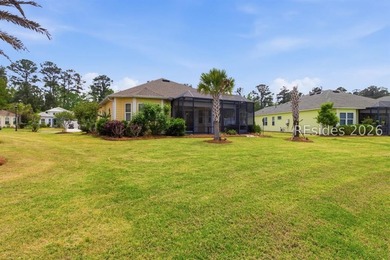 This breathtaking Parrot model on a unique oversized homesite is - photo 36