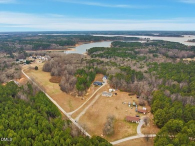 Your home away from home at Kerr Lake! If you are looking for a - photo 3