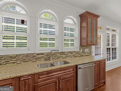 **Back on the market. Buyer was not able to obtain financing at - photo 18